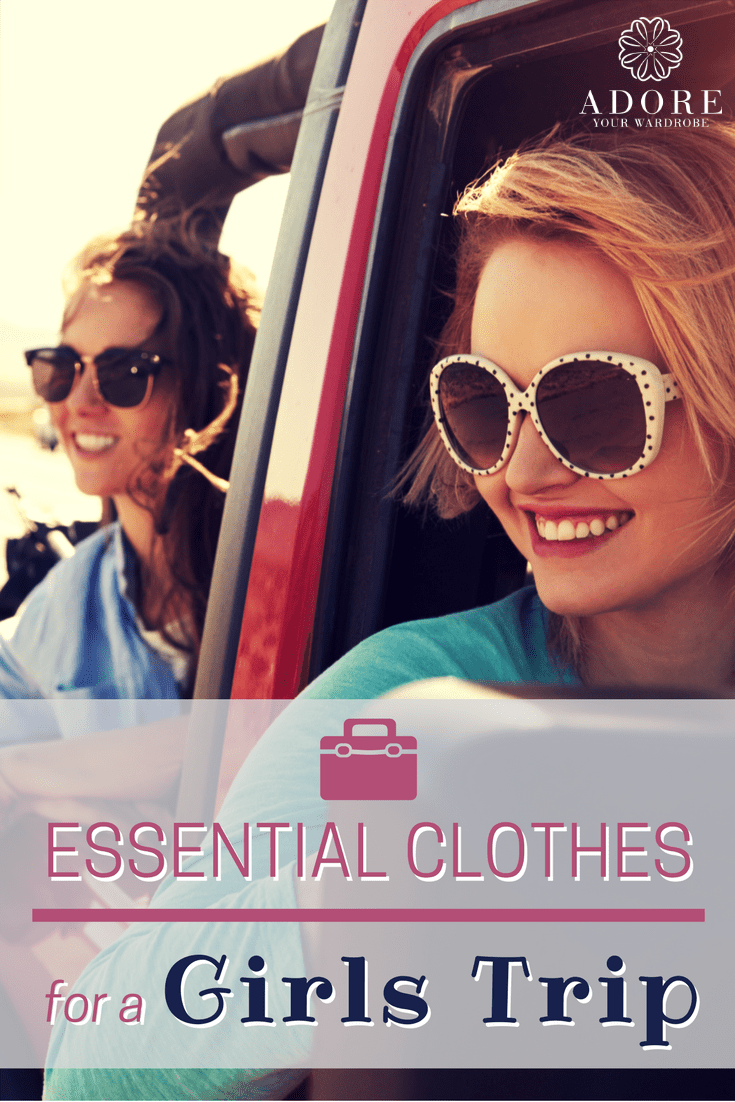 Essential clothes to pack for a girls trip. Check out this quick video to find out the essential clothes to bring without packing your entire closet!